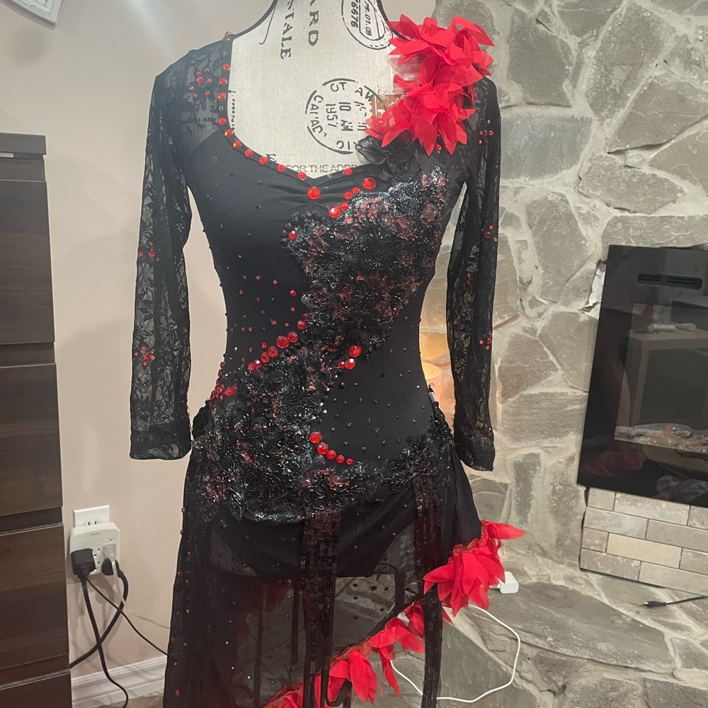 Salsa, tango and Latin dance performance dress costume